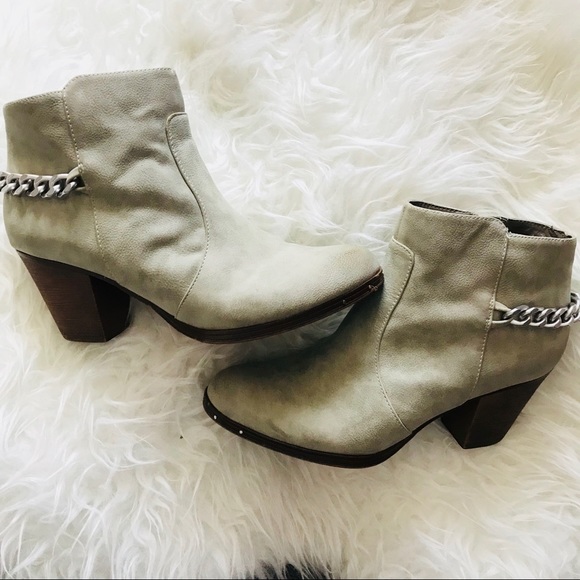 circus by sam edelman jenna embossed snakeskin bootie